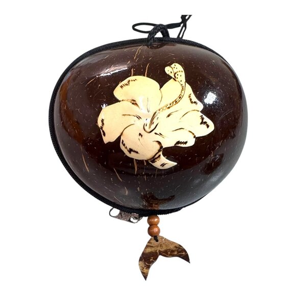Handcrafted Carved Sea Turtle Coconut Shell Crossbody Purse Tropical Lei Flower - Picture 11 of 15